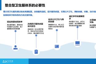 两个大帅哥！卡纳瓦罗社媒晒和F1车手勒克莱尔合影